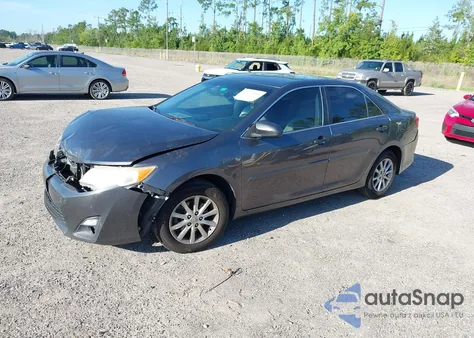 2014 Toyota Camry L z USA, uszkodzony, nr VIN 4T1BF1FK0EU817180
